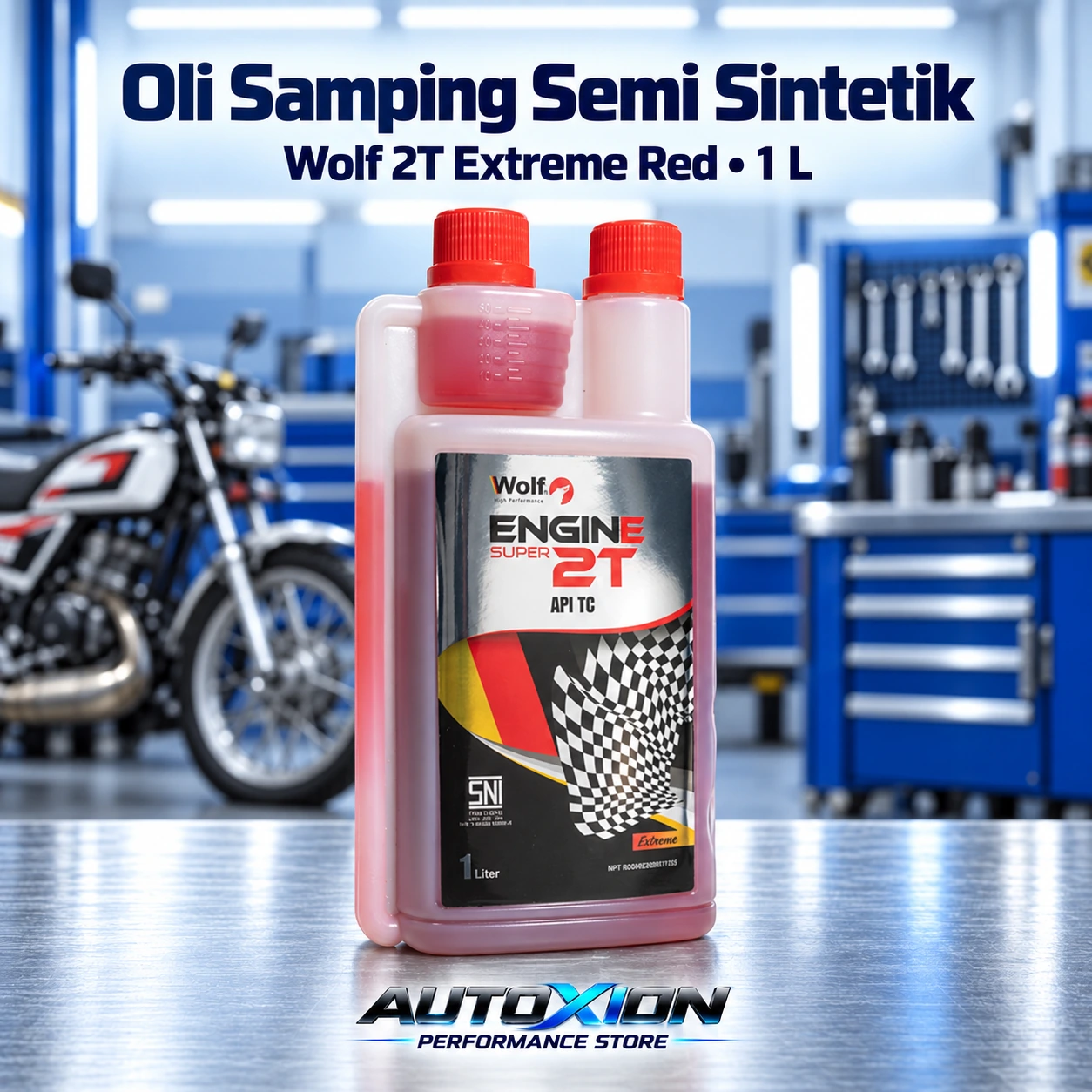 Botol WOLF Engine Super 2T Extreme Red 1 liter dengan dua tutup